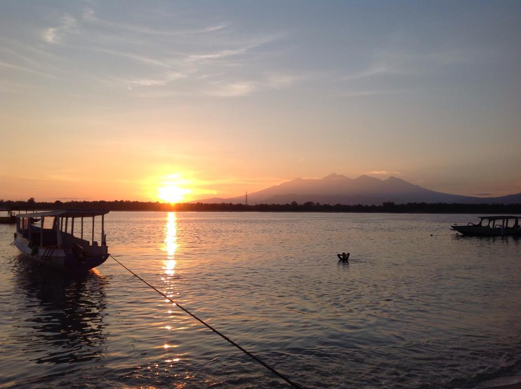 Three Little Birds Homestay Gili Trawangan Buitenkant foto