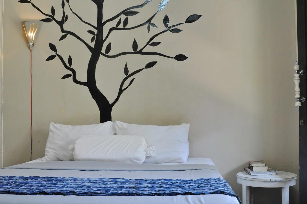 Three Little Birds Homestay Gili Trawangan Buitenkant foto