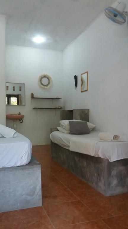 Three Little Birds Homestay Gili Trawangan Buitenkant foto